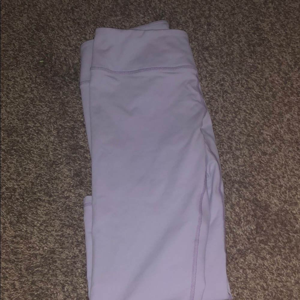 Buff bunny cropped camila leggings!